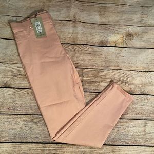 NWT Pull-on Light Pink Jeggings